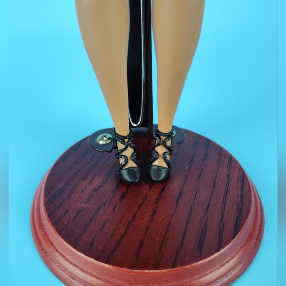 Mattel Curvy Barbie Doll #66 Beautiful Butterflies Burgundy Hair Redressed VG - Picture 7 of 12